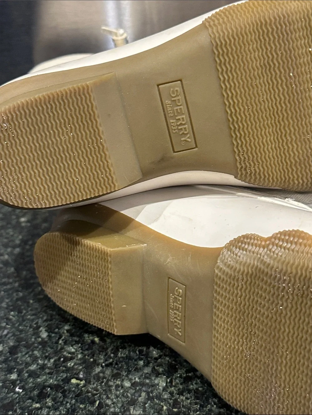 Girls Sperry sport saltwater golden vanilla duck boots sz 3 used
